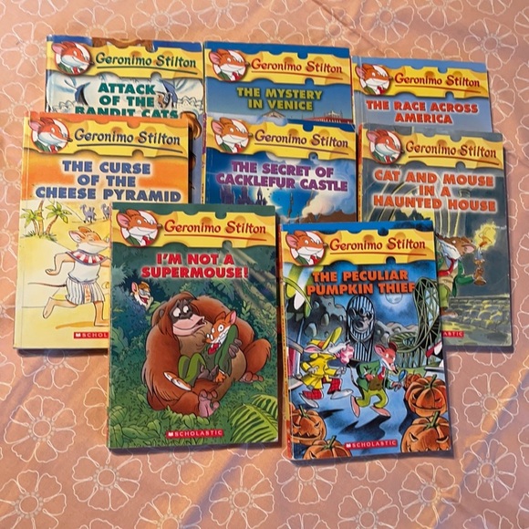 scholastic Other - 8 Easy Reader books